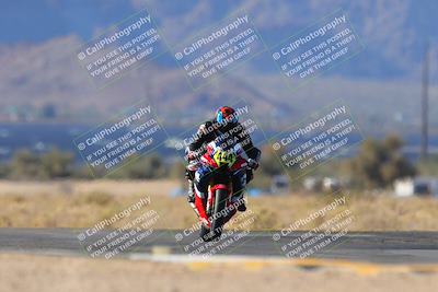 media/Dec-17-2023-CVMA (Sun) [[bf0c04832d]]/Race 2 Amateur Supersport Open/